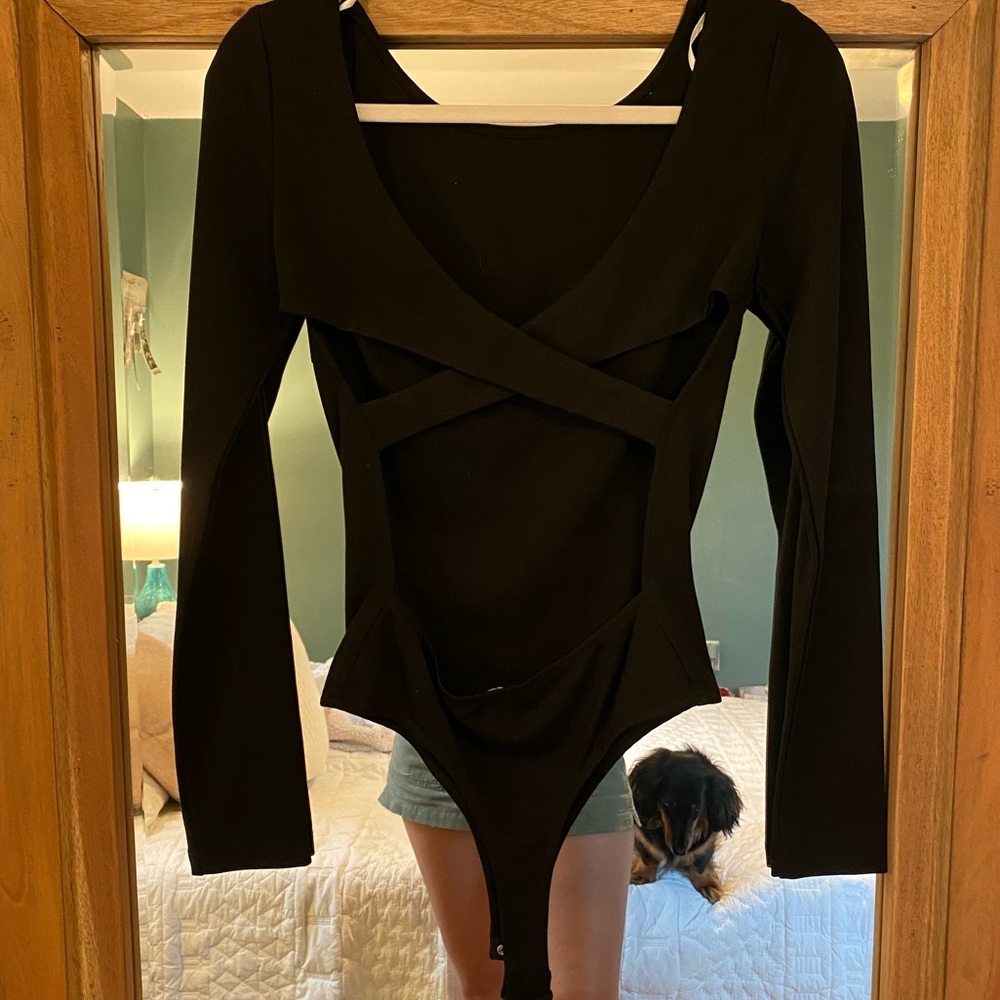 Black LuLus Cossback Long Sleeve Bodysuit